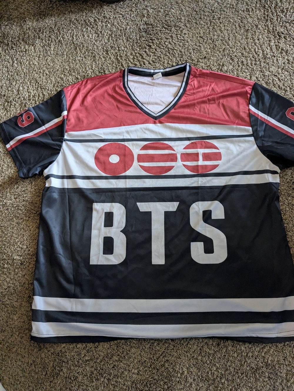 BTS Logo Graphic Jersey in Red, Black & White